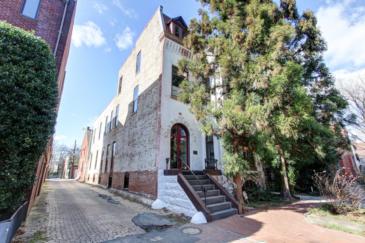 131 11th St SE Faison