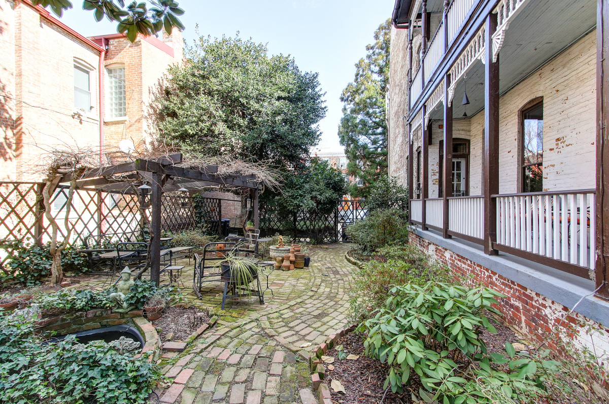 131 11th St SE Faison