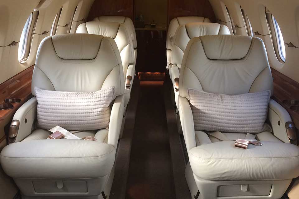 Hawker 800XP