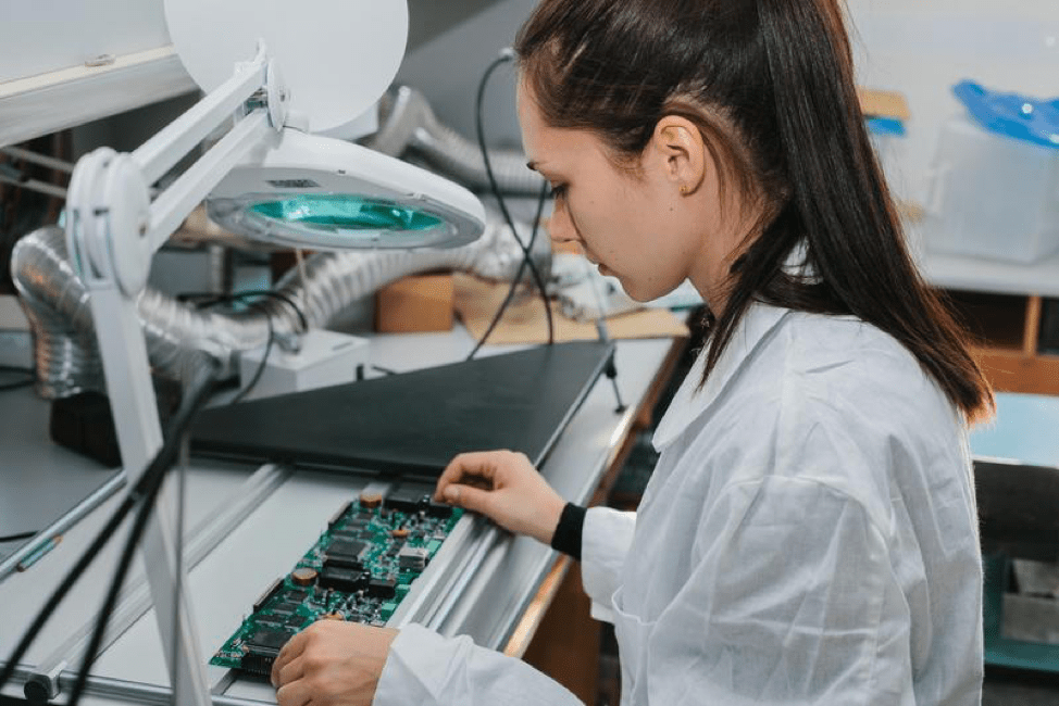 Why Growing Technology Requires A Growing Pool Of Experts Falstaff