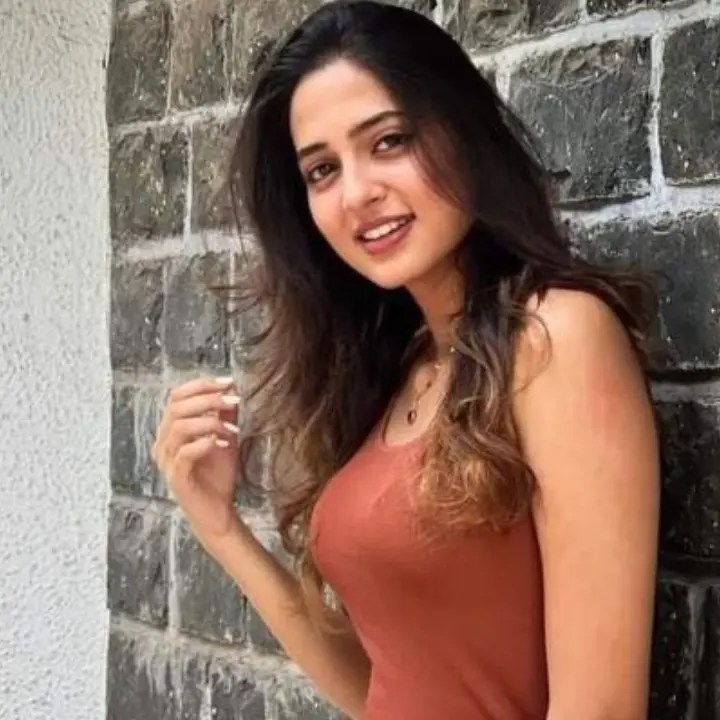 Rivika Mani Wiki, Bio, Net Worth, Age, Height, Weight, Career, And More