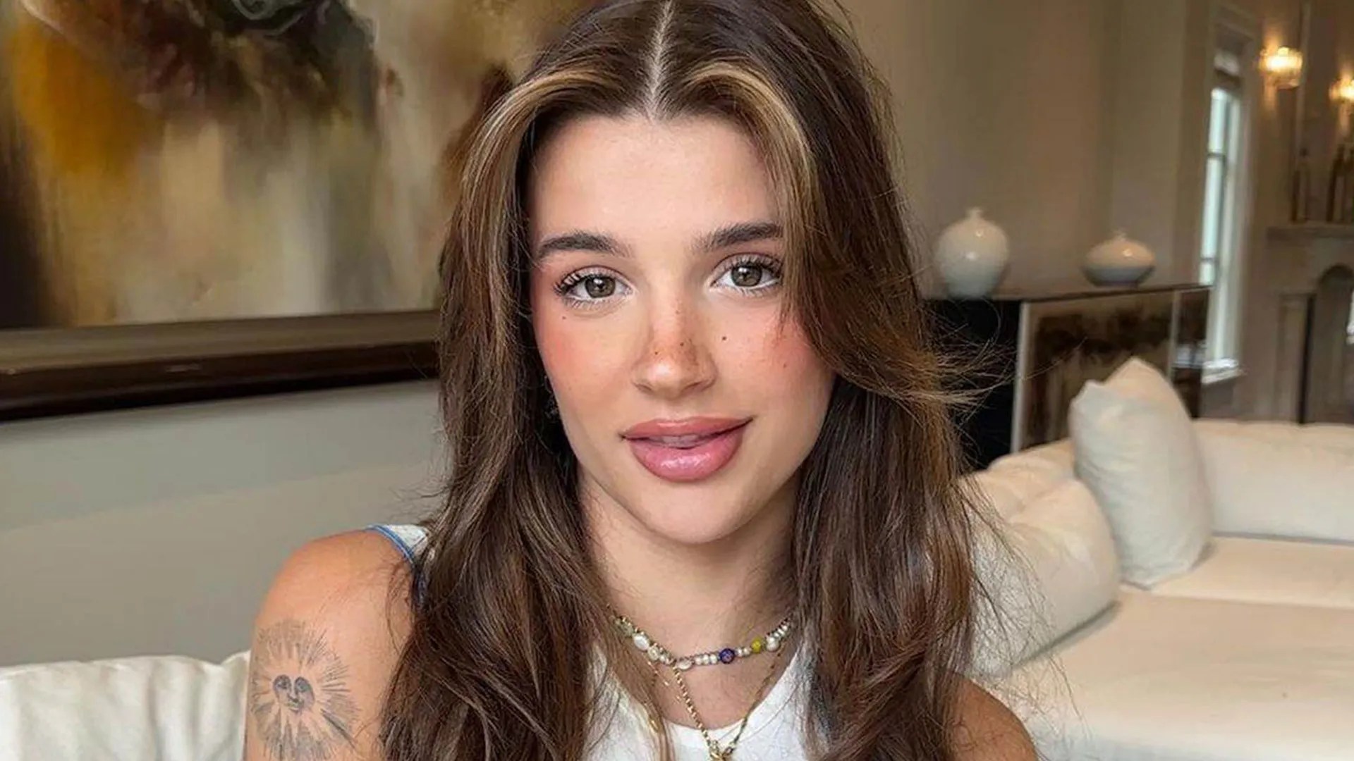 Ari Kytsya The Instagram Star You Need to Follow Now!(03)