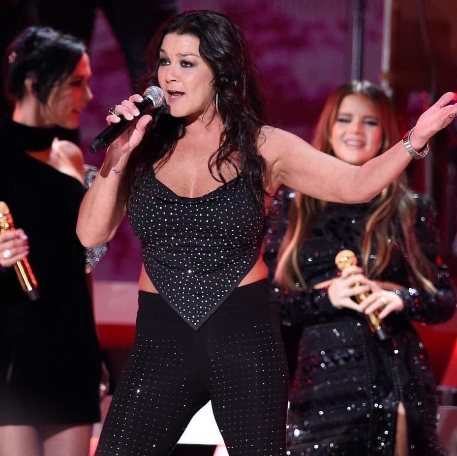 Gretchen Wilson From Rags To Riches & Net Worth Today