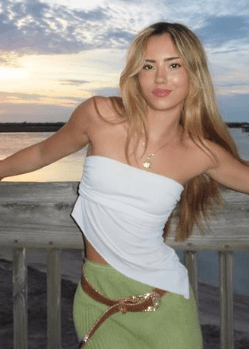 Katelyn Ernst – Age, Contact for Deals, Fans Analysis – FameZip