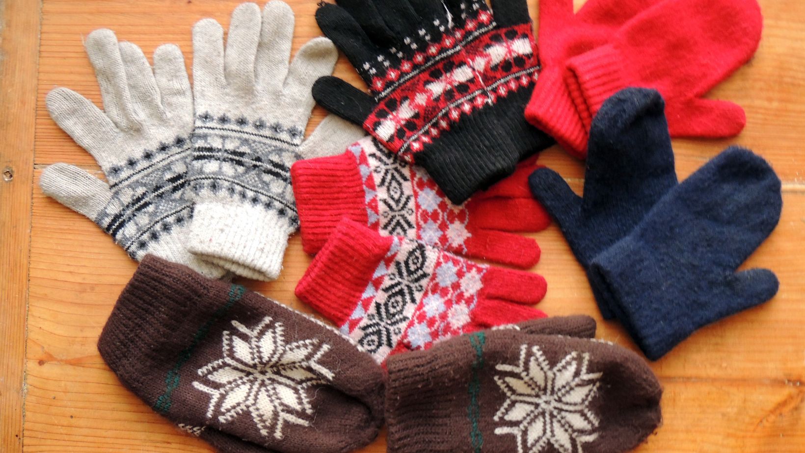Best Gloves For Toddlers The Essential Winter Accessories For Your