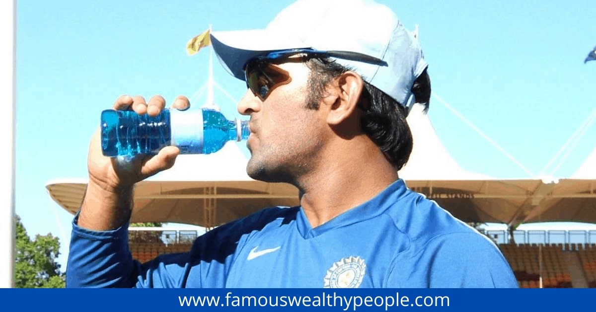 MS Dhoni Net Worth 2021 Height, Weight, Family