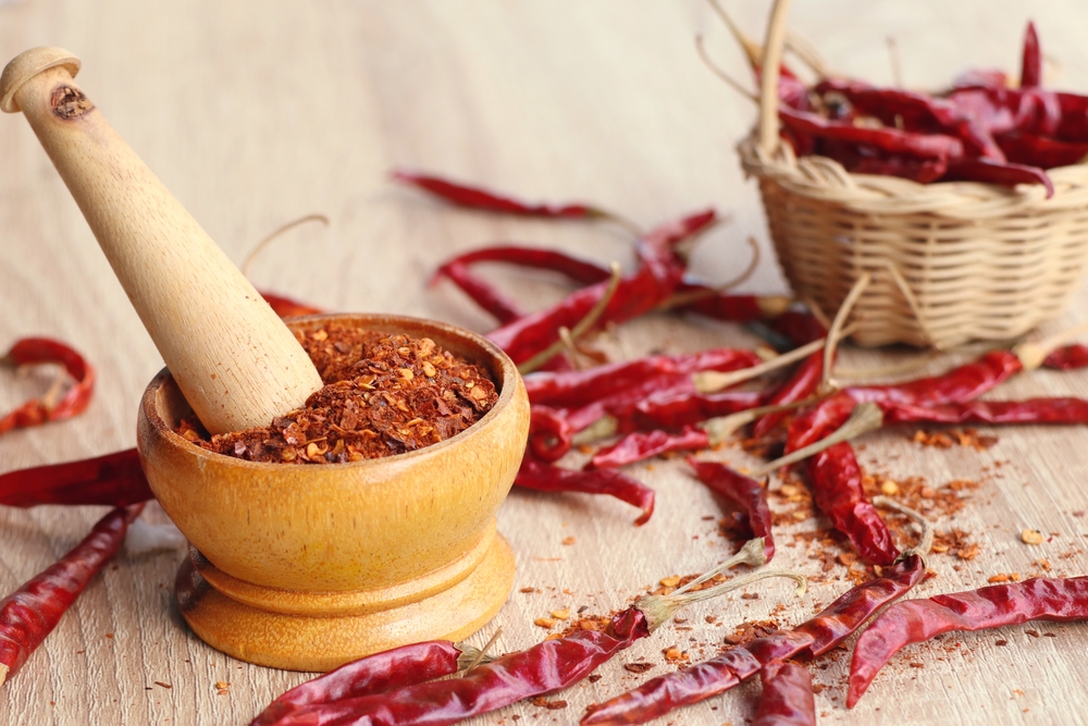 Cayenne Pepper vs Black Pepper Fanatically Food