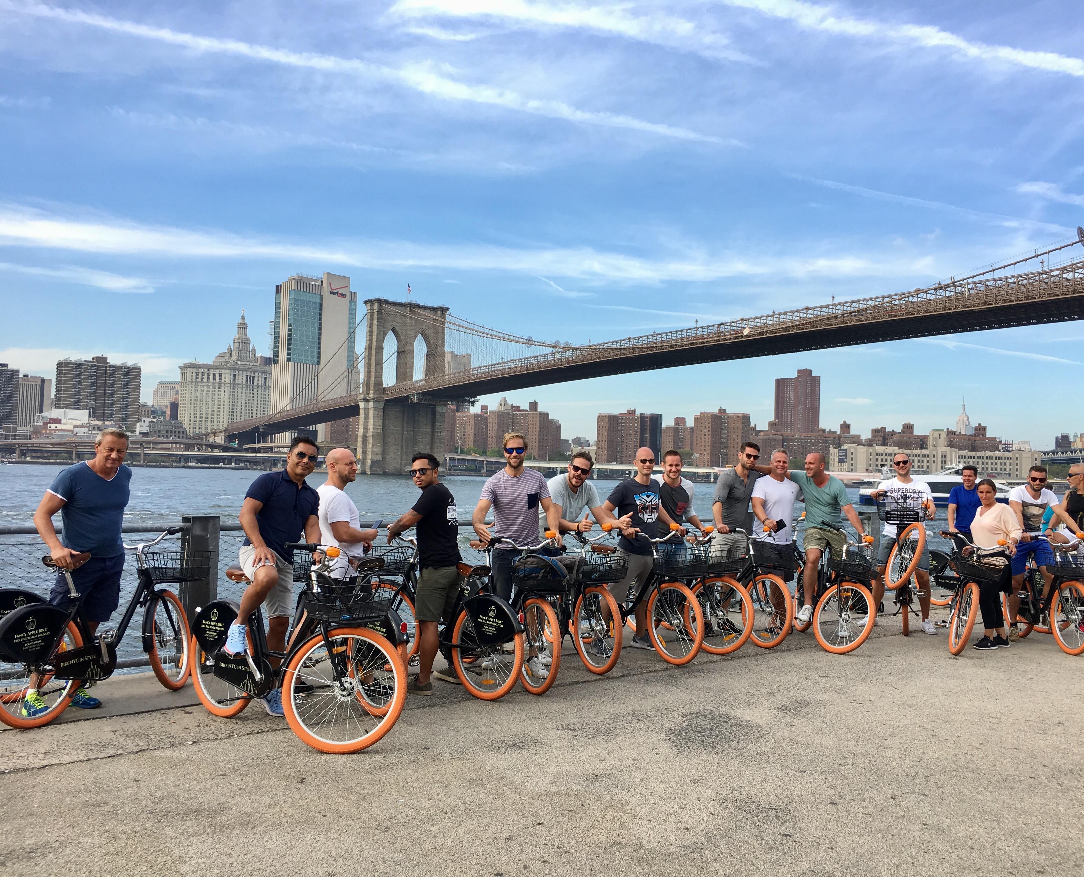 Best Brooklyn Bridge Bike Tours to Explore NYC Fancy Apple