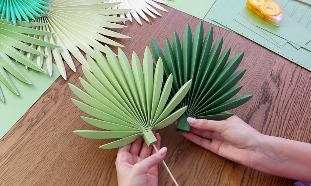 How To Make Paper Palm Leaves DIY (+ FREE Template) FancyBloom