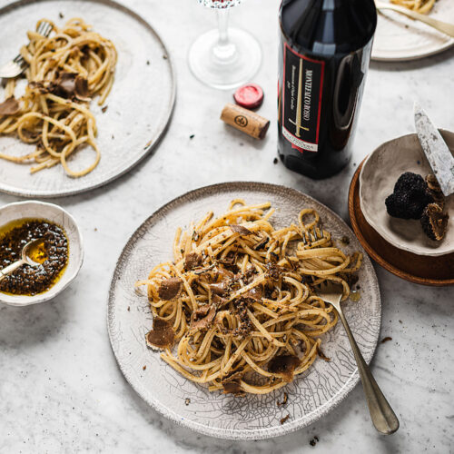 Pasta al tartufo, ricetta tipica Umbra Fancy Factory