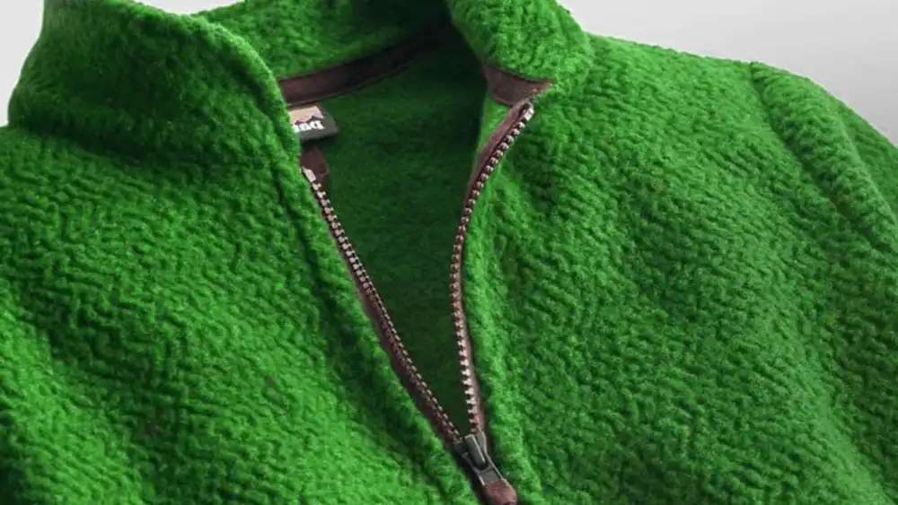 What is Fleece Fabric? A Guide to the Cozy Material China Fabric