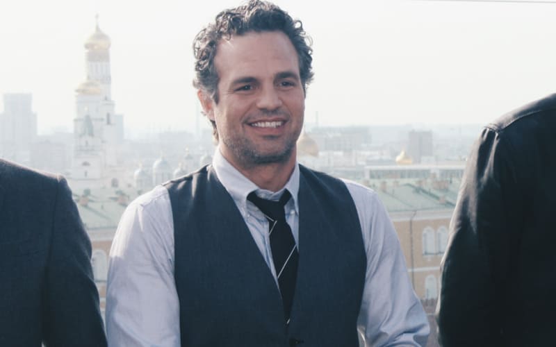 Who Is Smarter Bruce Banner or Tony Stark? FandomFevers