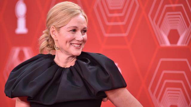 Laura Linney