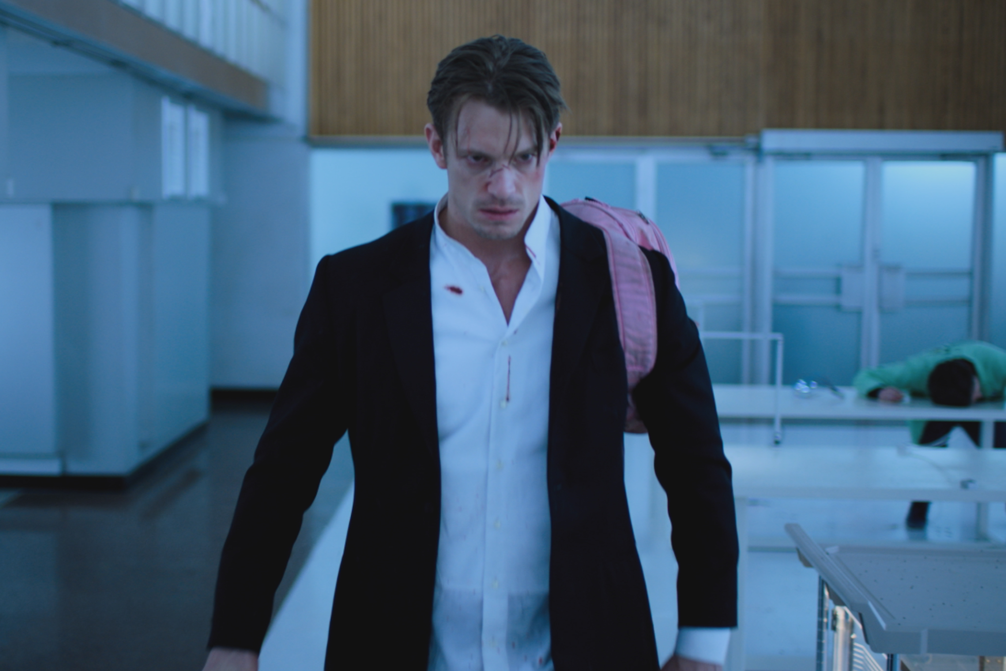 Joel Kinnaman in Altered Carbon