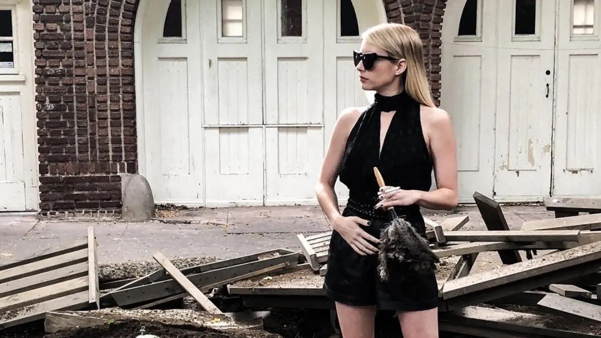 Emma Roberts in American Horror Story