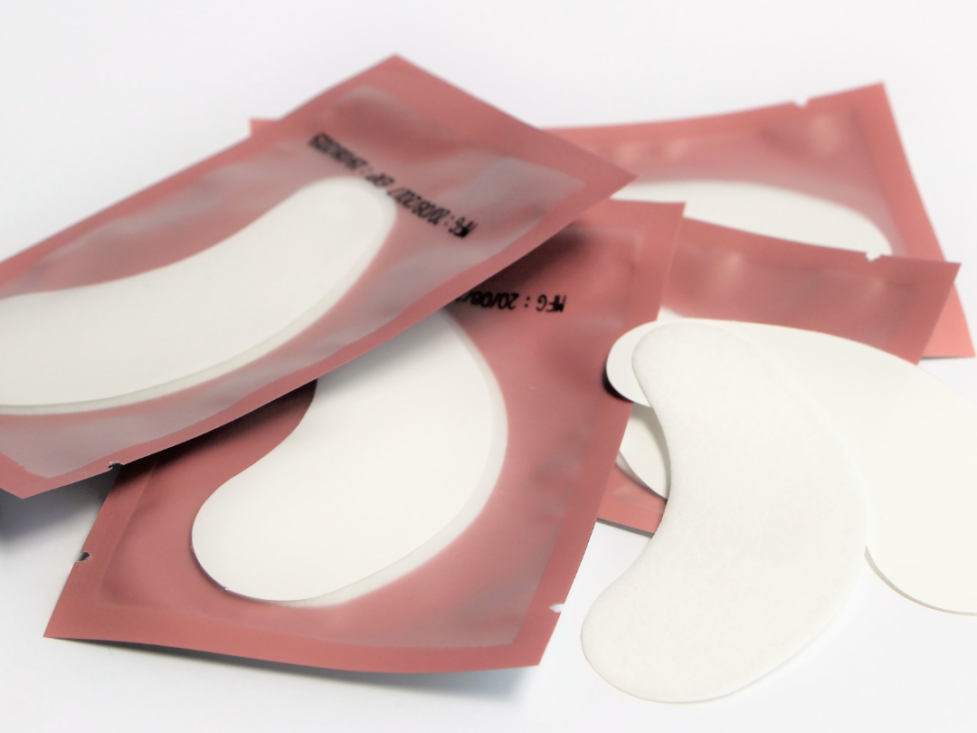 Pack Of 10 Under Eye Pads PI Fan of Lashes