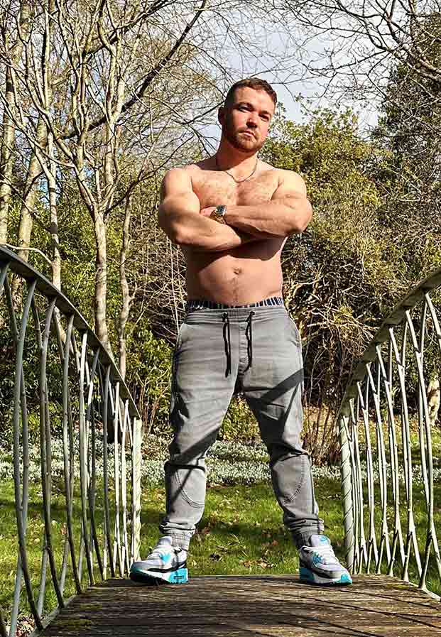 Gabriel Cross เปิดวาร์ป ดารา AV ชายฝรั่งหล่อหุ่นล่ำ กล้ามแน่นมาก