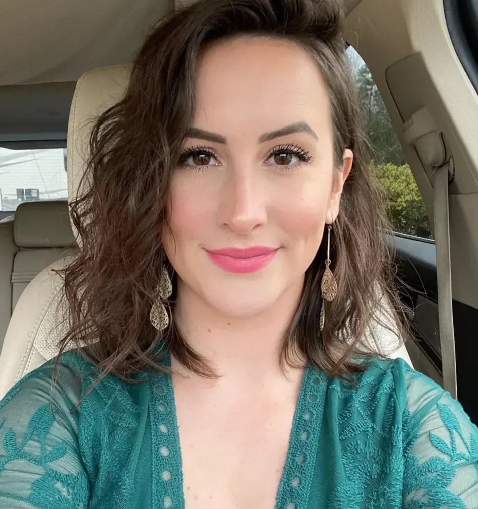 Rx0rcist: Tu mejor amiga favorita de TikTok | Revisión de @Rx0rcist