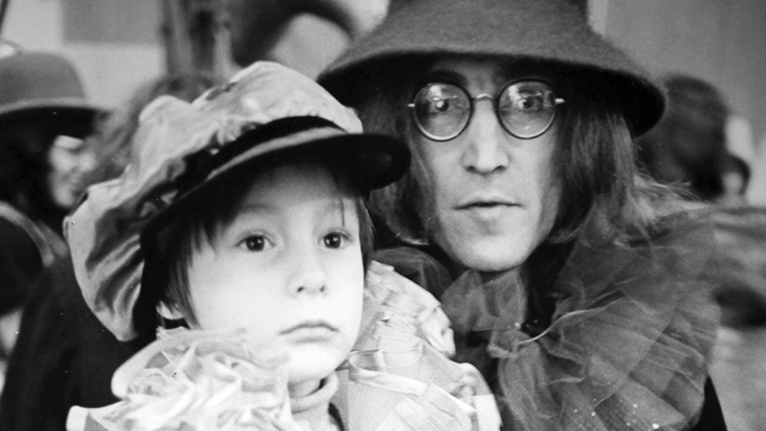 Why Did Julian Lennon Have to Buy The Letters He Wrote to His Father