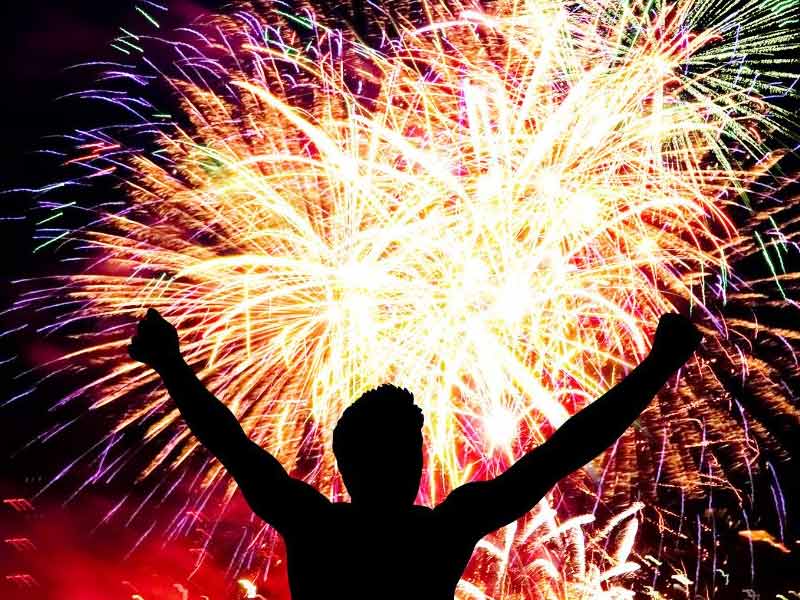 New Year's Traditions Fantasy Fireworks Hinsdale, NH, Seabrook, NH