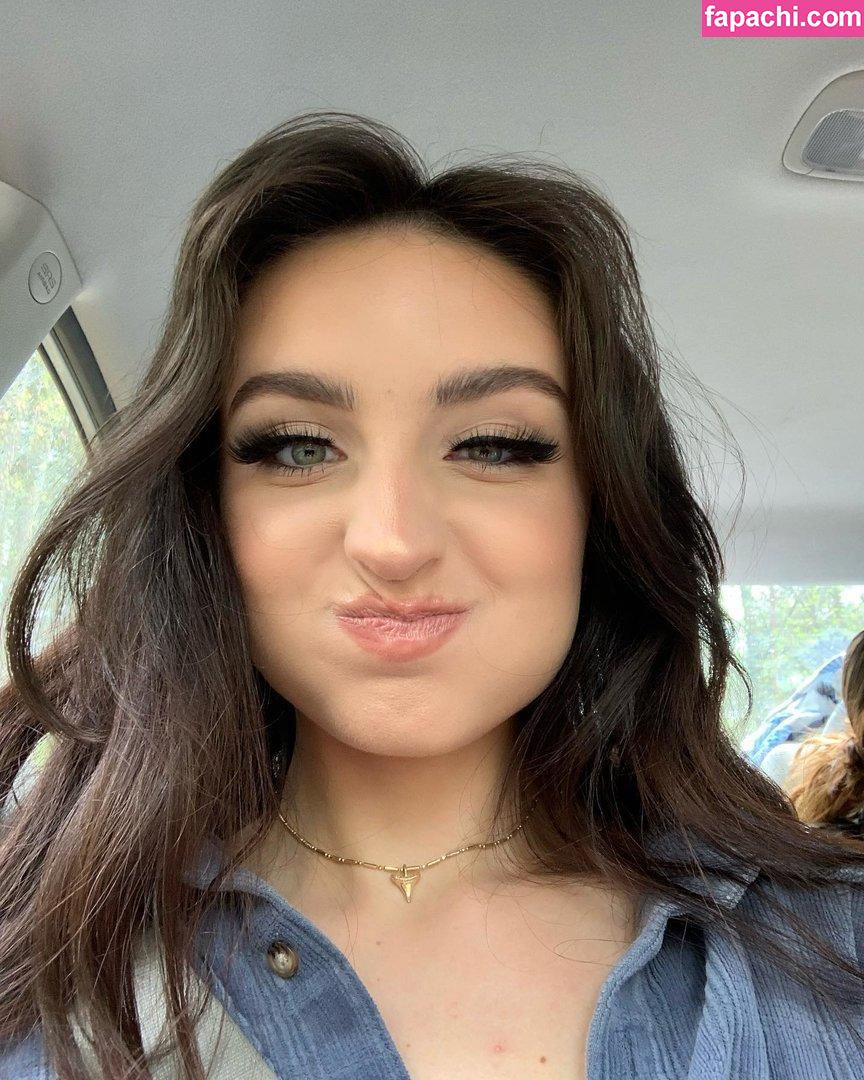 Beebee ASMR / beebeeasmr / beebeeasmr18 / weloveasmr leaked nude photo