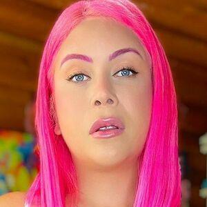 Mandy Candy / MandyCandy_Love / T-Grelho / mandycandy