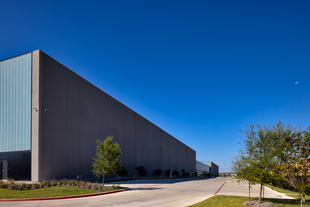 Quiet Logistics Peinado Construction