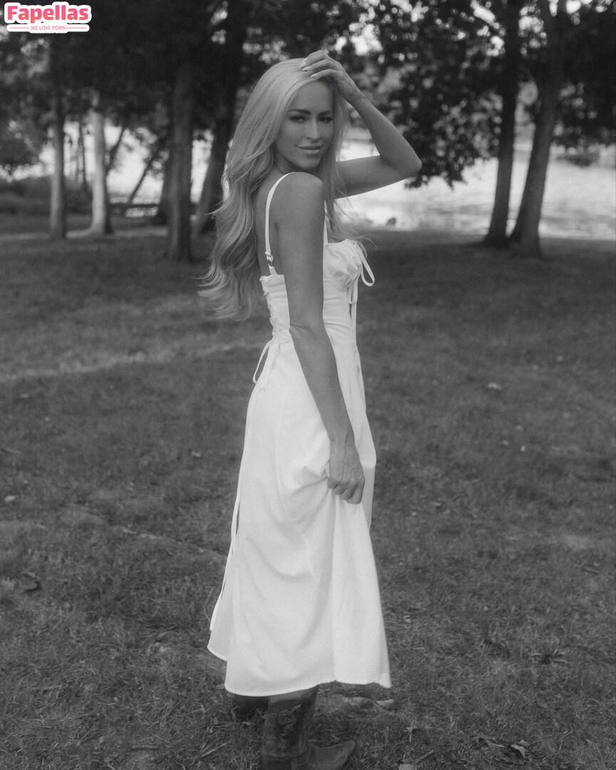 Danielle Moinet aka Summer Rae aka daniellemoinet Nude Leaks - Fapellas