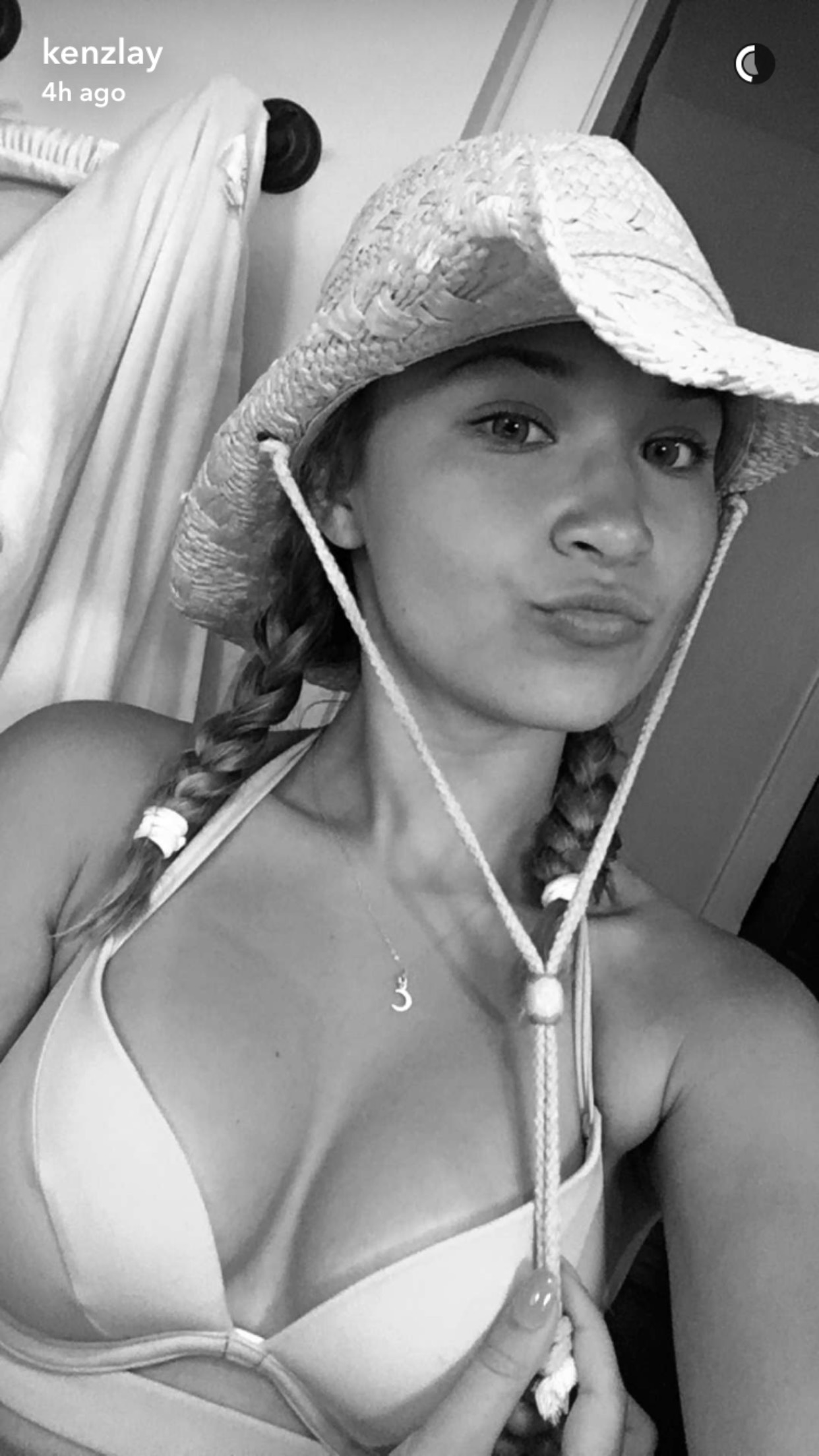 FULL VIDEO: Kenzliee Nude Onlyfans! *NEW* - OnlyFans Leaked Nudes