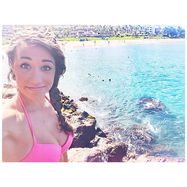 Colleen Ballinger Best Bikini and Cleavage Photos (19 pics) - OnlyFans Leaked Nudes