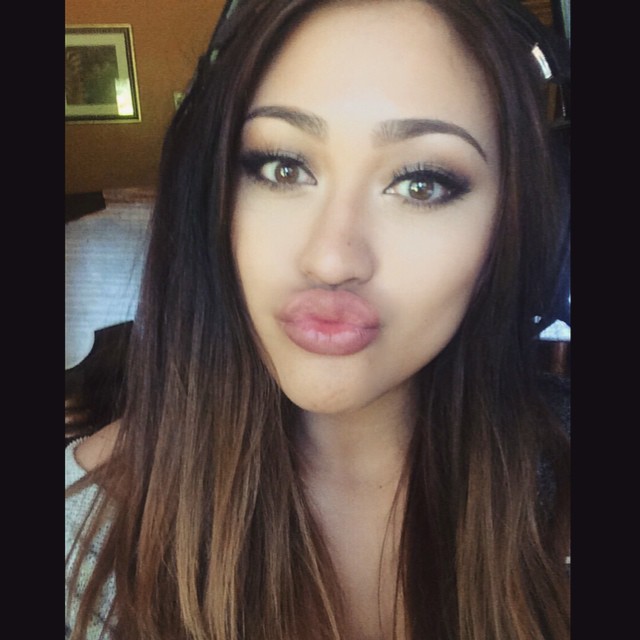 MsHeartAttack Cleavage and Sexy Pics (60 pics) - OnlyFans Leaked Nudes