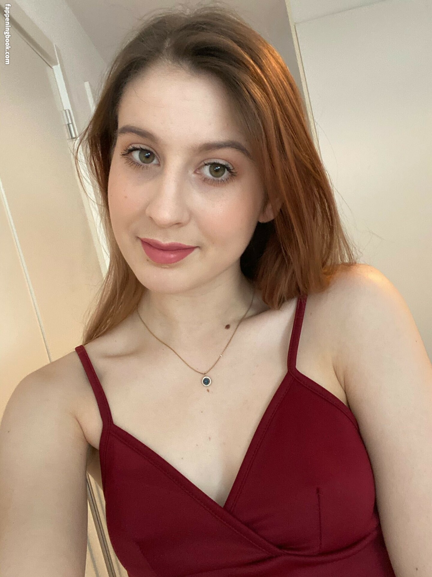 Adele Cooper / Adelicate_ Nude, OnlyFans Leaks, Fappening - FappeningBook