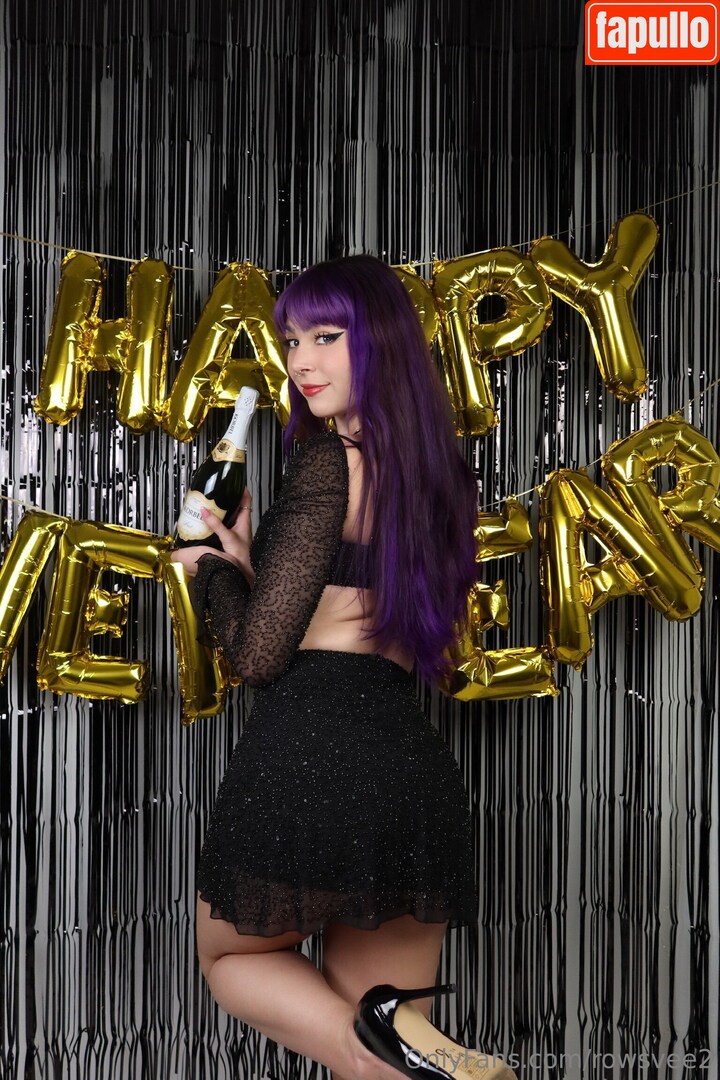 rowsvee2 Nude OnlyFans Photo #2 - Fapullo