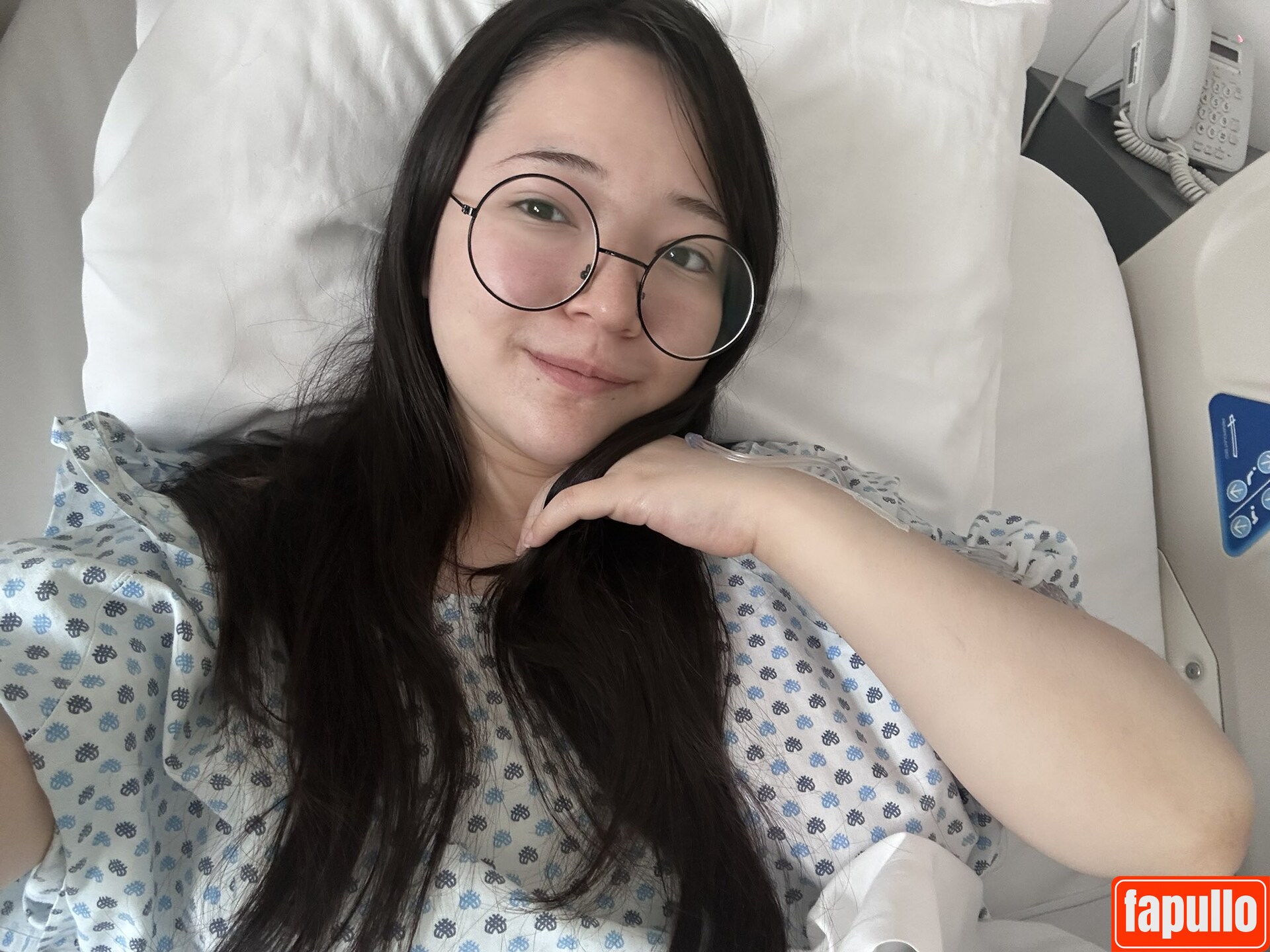 Tinyvampfangs Nude OnlyFans Photo #1 - Fapullo