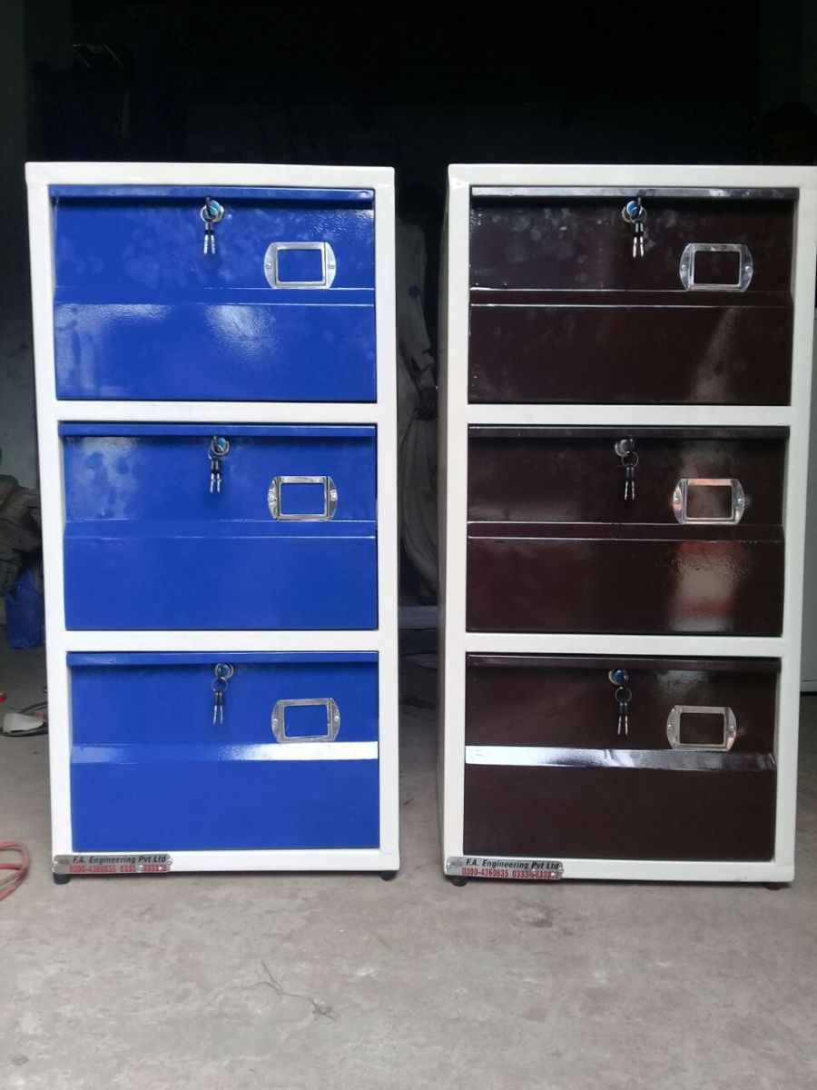 steel in lahore rack in lahore