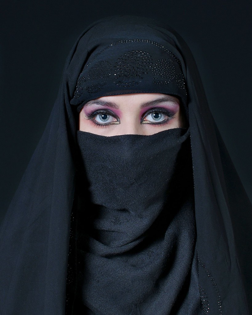 The World's Best Photos of eyes and niqab Flickr Hive Mind