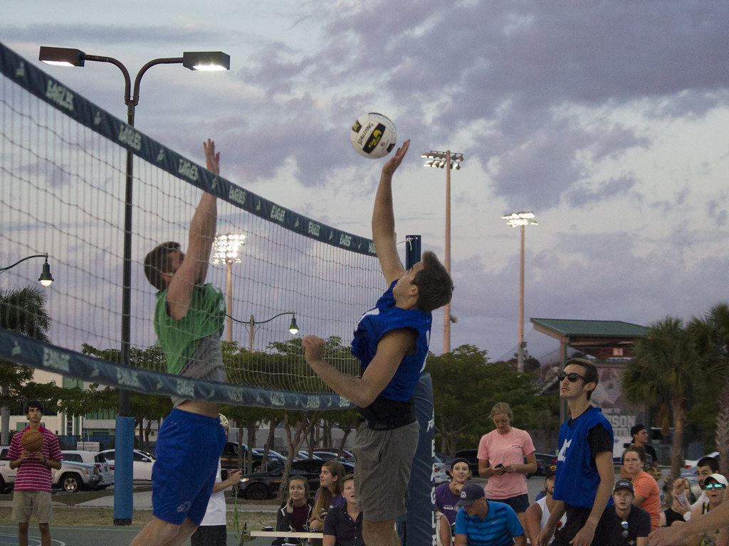 Foto Prewedding Volleyball Prewedmoto