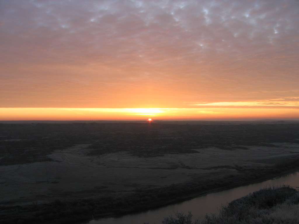 Riverside Dr E, Drumheller, AB T0J 0Y4, Canada Sunrise Sunset Times