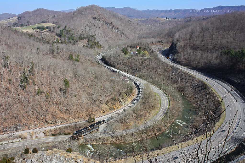 Elevation of Old Kentucky Turnpike, Cedar Bluff, VA, USA Topographic