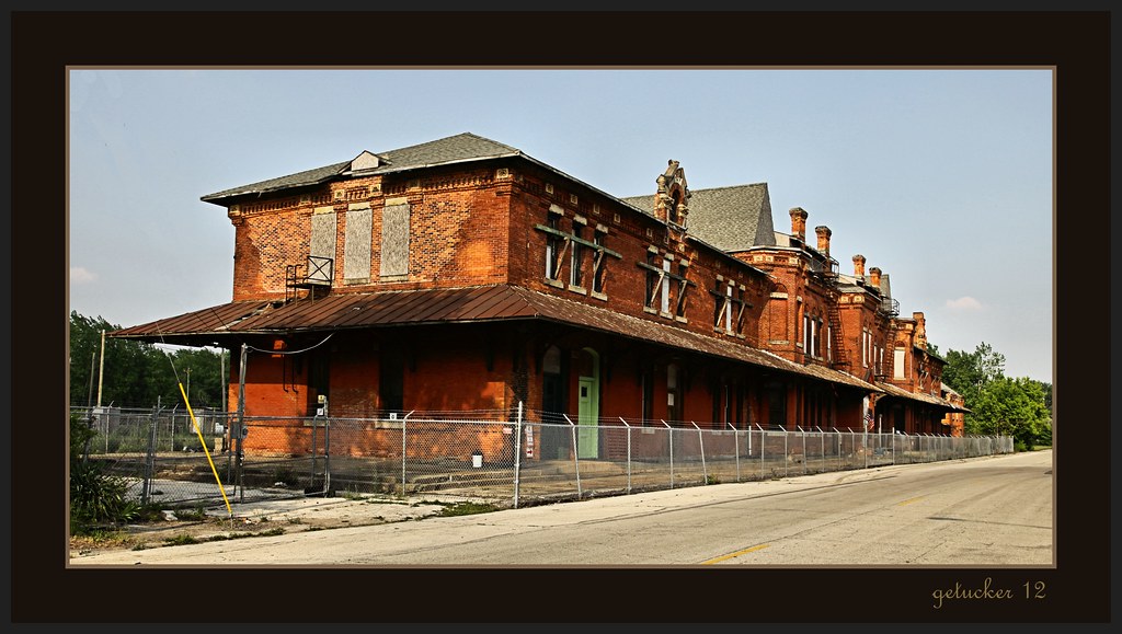 Abandoned Potter Street Station Saginaw, MI img 3169 F 2… Gary