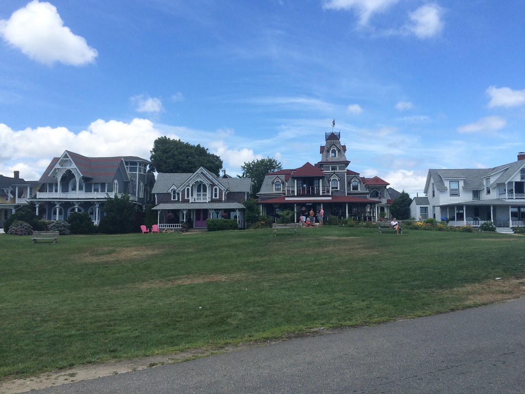 Oak Bluffs Photos Martha's Vineyard, Massachusetts Mapcarta
