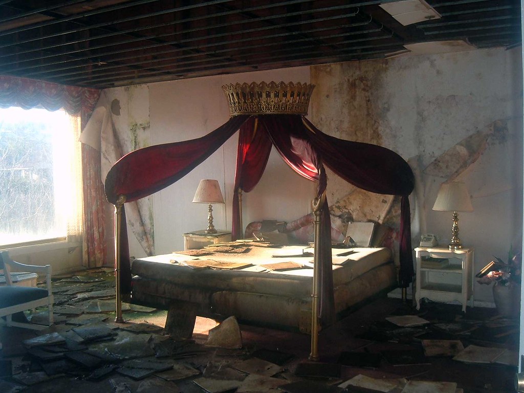 Honeymoon suite in abandoned Mount Airy Lodge in Poconos, PA (inspired