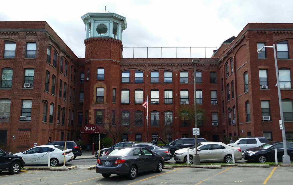 Park Lane South Condominiums I'm Just Walkin'