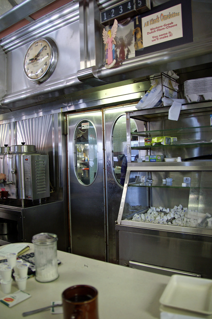 Rare Vintage Diner For Sale! Phoenixville Pennsylvania’s ValeRio