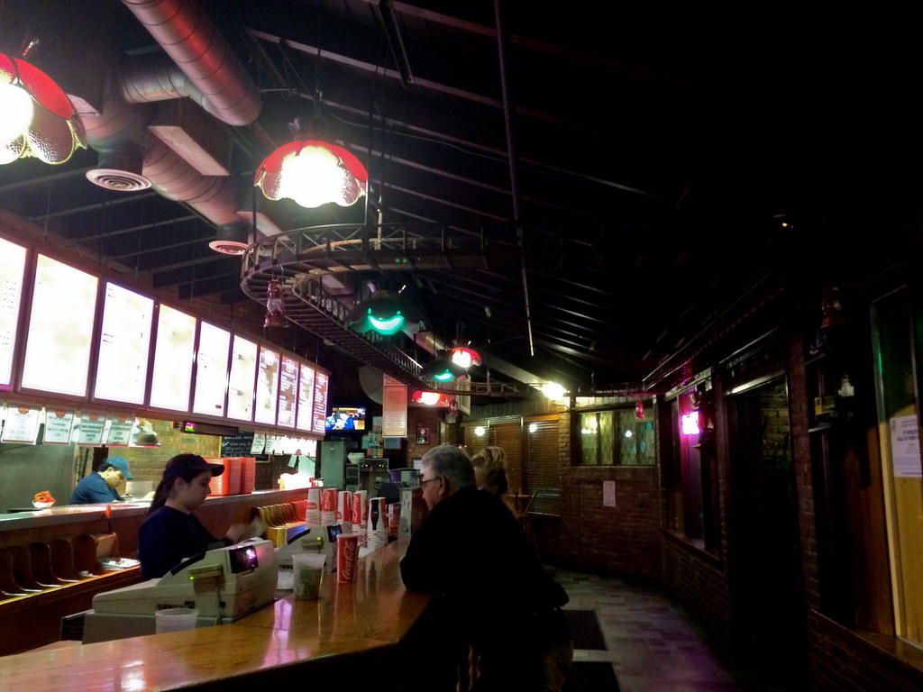 Paramus NJ Landmark The Fireplace Since 1956! Retro Roadmap