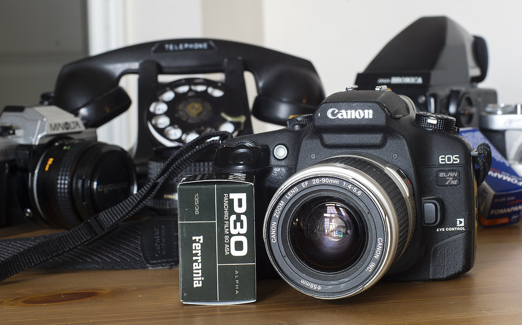 Camera Review Blog No. 90 Canon EOS Elan 7NE Alex Luyckx Blog