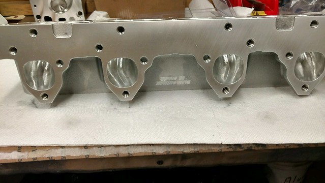 Edelbrock Pro Port