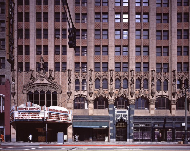 The United Artists Theatre, Los Angeles by Carol M. Highsmith (LOC
