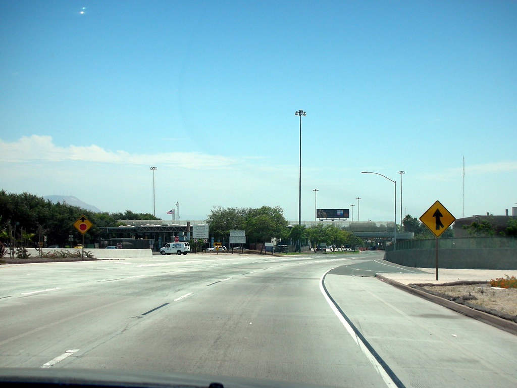 OTAY MESA BORDER CROSSING a photo on Flickriver