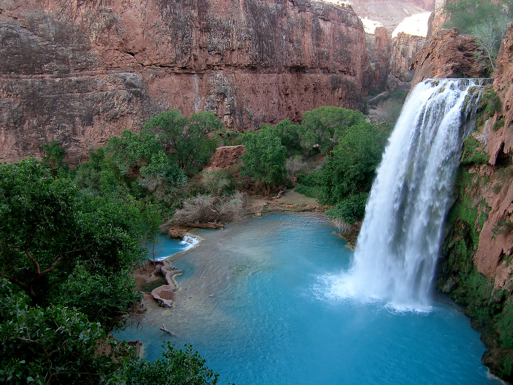 The 100 ft Waterfall Inside the Grand Canyon «TwistedSifter